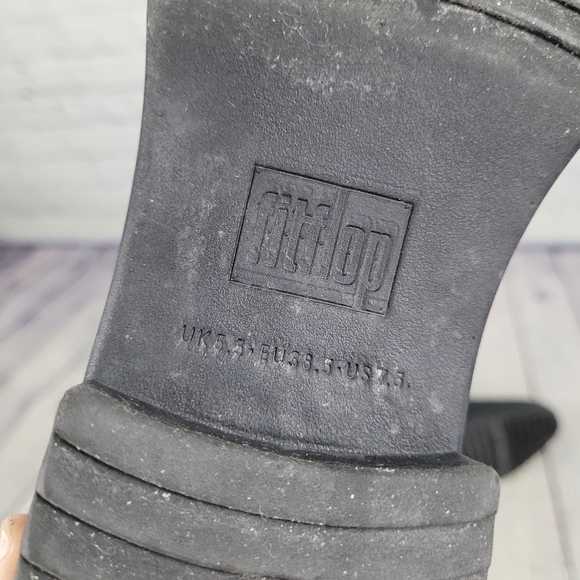 FITFLOP | Mimie genuine shearling trim bootie - Picture 6 of 9